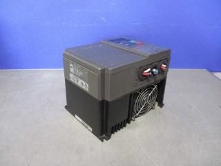  FUJI INVERTER FVR3.7E9S-2 С 3.7KW