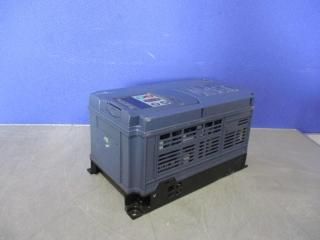  FUJI INVERTER FRN2.2G1S-2XS С