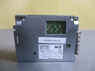  OMRON S82J-6205 ѥץ饤 AC200-240V 0.6A DC 5V 5A 