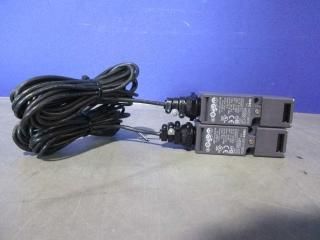  IDEC  HS5B-02  SAFETY SWITCH 2