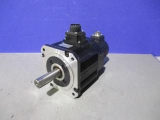  TOSHIBA MACHINE BS SERVO MOTOR VLBSV-10030S1-B0001