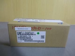 YASKAWA AC SERVO MOTOR SGM7J-04AFA21 AC ܥ⡼ 400W