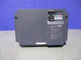  MITSUBISHI INVERTER FR-D720-5.5K 200V С