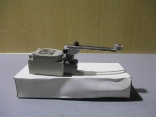  Omron  WLG12-LD 2ϩߥåȥå