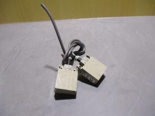  OMRON V680-HS63-W ѷƥ 󥵥إå 2