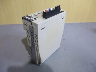  YASKAWA SERVO PACK SGDS-05A15A ܥѥå 500W