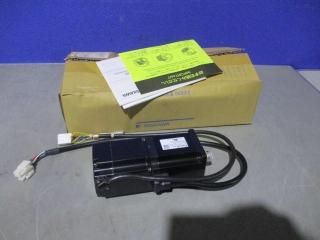  YASKAWA AC SERVO MOTOR SGMAV-04ANA-YR13 400W