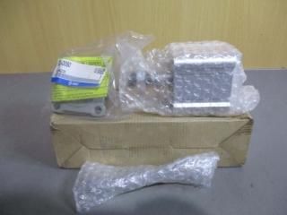  SMC CDQ2D50-20TMZ-M9BW / CQ-D050 