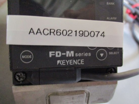 中古 KEYENCE FD-M series 流体非接触電極電磁流量センサー - growdesystem