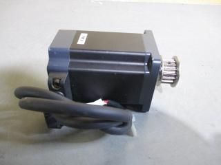  ORIENTAL MOTOR STEPPING MOTOR 5-PHASE PK569AW 1.4A