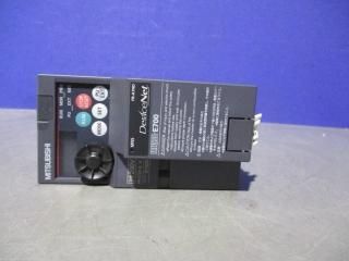  MITSUBISHI INVERTER FR-E720-0.1K С 200V