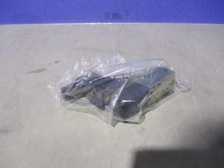  SMC VF2110 SOLENOID VALVE