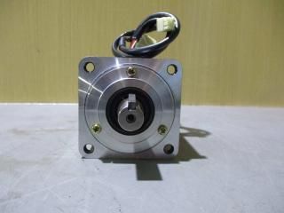  Yaskawa SGM-08AW16DP AC SERVO MOTOR 