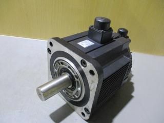  YASKAWA SGMG-30AWAAF AC SERVO MOTOR 2900W  ̡