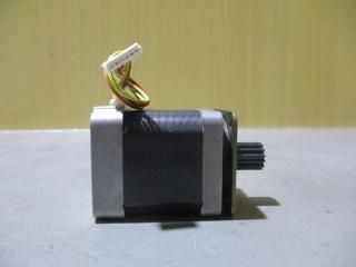  NIDEC SERVO  KH42KM2R015 DC4.42V 1.3A ƥåԥ󥰥⡼