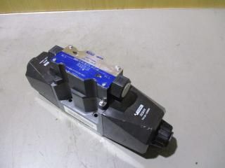  TOKIMEC DG4V-5-0C-M-P7L-H-7-40  DIRECTIONAL CONTROL VALVE