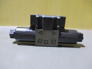  NACHI SS-G01-C6-GR-D2-31   VALVE