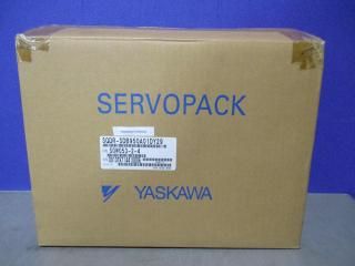  Yaskawa SGDR-SDB950A01DY29  Servoamplificador 