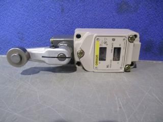  OMRON  WLGCA2-LE 2ϩߥåȥå 