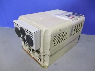  YASKAWA INVERTER CIMR-G7A2015 С