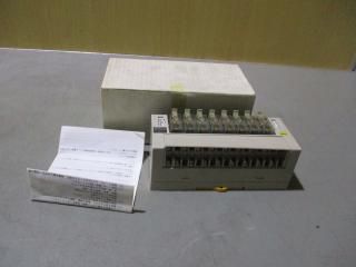  Omron GT1-ROP08 Relay Unit
