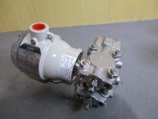  AZBIL DSTJ3000 TRANSMITTER JTD920A-1E2M2-X2XDX-A2T1
