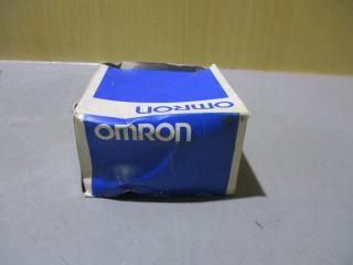  OMRON PROXIMITY SWITCH E2Q-N15Y4-F