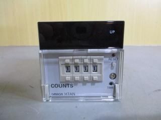  Omron H7AN-E4DM Counter 