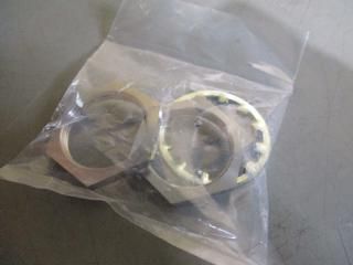  Omron E2EF-X12D1-M1TGJ Proximity Switch  