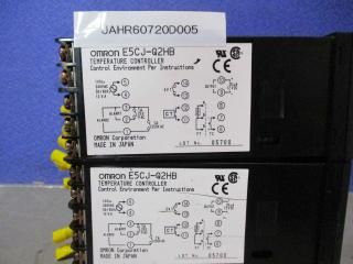 OMRON TEMPERATURE CONTROLLER E5CJ-Q2HB 2