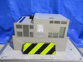 Yaskawa SGDB-1AADG Servo Drive, 3 Phase, Output: 0-230V, 58.6A, 14.7 HP ʧ
