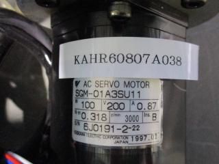 Yaskawa SGM-01A3SU11 AC Servo Motor