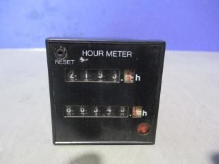  National TH401 Hour Meter 