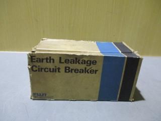 FUJI ELECTRIC SG53A CIRCUIT BREAKER 30A 200V