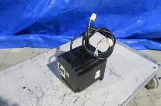  YASKAWA AC SERVO MOTOR SGMPH-08A1A-YR11 750W