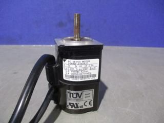  YASKAWA AC SERVO MOTOR SGMAH-A3BAA21 30W / JZSP-CMP00-03 