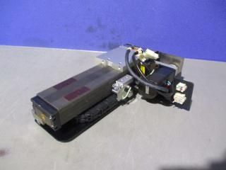  YASKAWA SGM-A3B5SW11/ THKR33 /K3120264W0 LM Guide Actuator