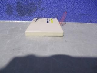  OMRON  V600-D2KR16   2 K-byte SRAM  5