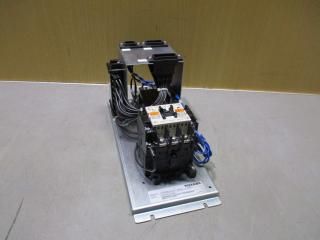  YASKAWA  JZRCR-XPU02E  SERVO POWER SUPPLY