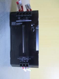  OMRON S8VK-C24024 POWER SUPPLY AC100-240V