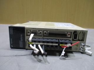  YASKAWA SGDS-02F01A ܥɥ饤 200W 