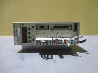  YASKAWA SGDM-04ADA ܥɥ饤 0.4KW