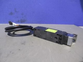  IDEC HS5E-D7Y Safety Door Lock Switch