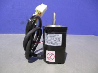  YASKAWA SGM-A3B5SW11 ܥ⡼  30W 100V 0.63A 