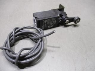  OMRON D4N-2120 եƥߥåȥå