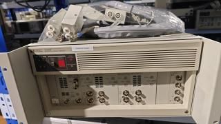  HEWLETT PACKARD MODULAR DC SOURCE/MONITOR 4142B ⥸DC˥OK̡
