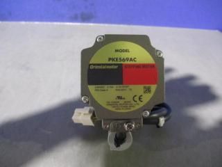  ORIENTAL MOTOR PKE569AC STEPPING MOTOR 