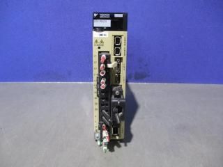  YASKAWA  SGDV-2R8A21B AC Servo Driver 400w 
