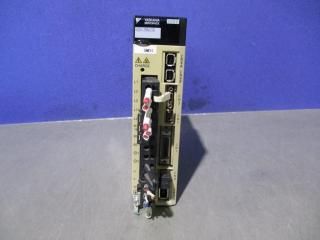  YASKAWA  SGDV-2R8A21B AC Servo Driver 400w 