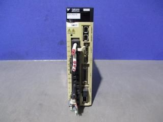 YASKAWA  SGDV-2R8A21B AC Servo Driver 400w 